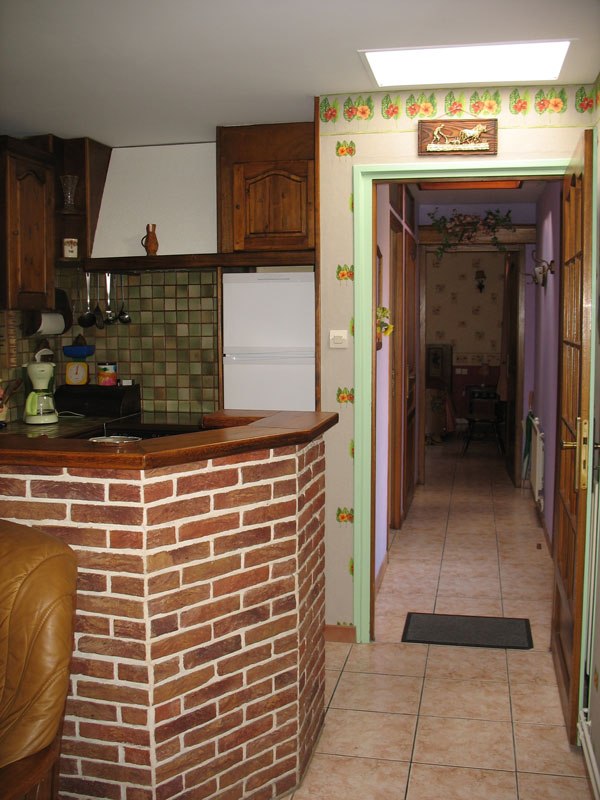 2141 salon